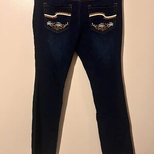 Pioneer woman jeans  medium